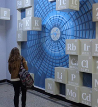 Училище и университет заедно по кариерната стълбица