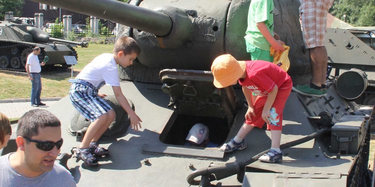 Щипка изненада и провокация