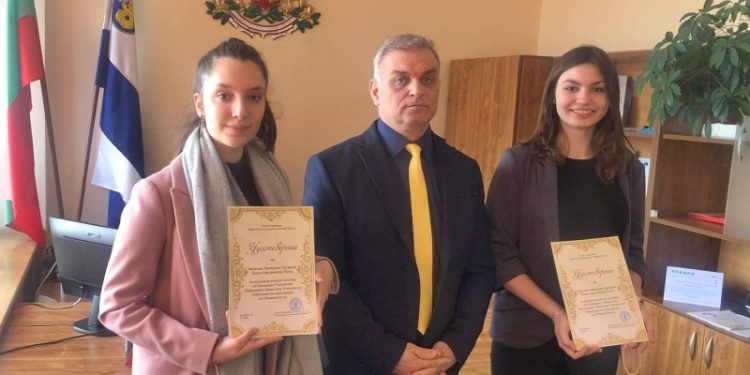 В Бургас има ученически омбудсман