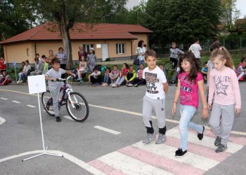 Успехът следва ученолюбивите и трудолюбивите