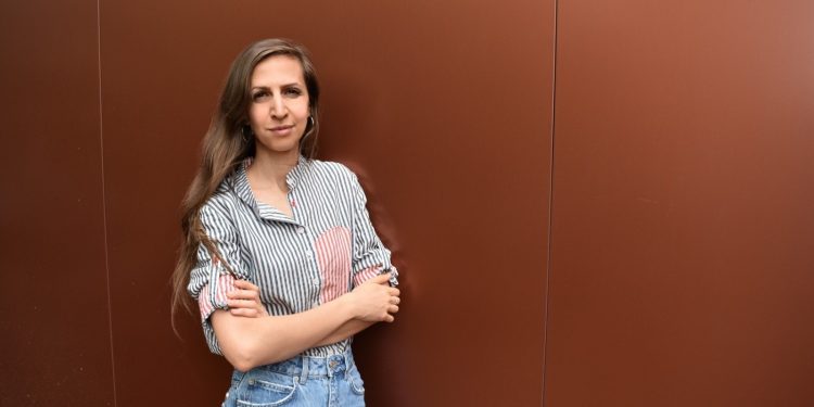 Госпожица Пчела