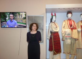 Изложба „Облекло и езиково богатство“