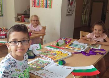 Удари първият звънец в Германия