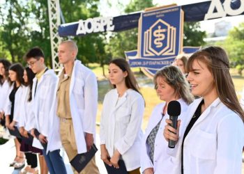 Чужденци избират Медицинския във Варна