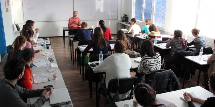 Усъвършенстват модела на оценяване на университетите