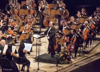 Музикални моменти по празниците