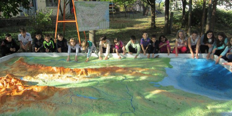 Малкото училище с големите цели