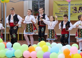 Любимо училище