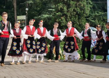 Срещи с дарования