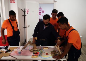 Грижата е на държавата, но къде  е бизнесът