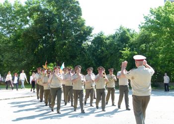 Деца от Велико Търново учат португалски и китайски