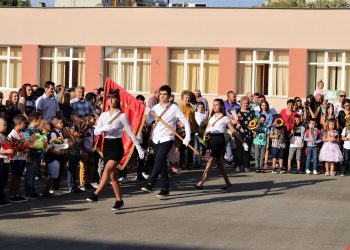 Изкуствен интелект в… прогимназията