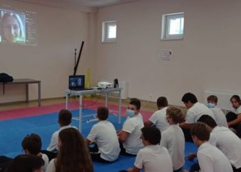 Не се отказвай