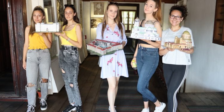 Летене по Радичков