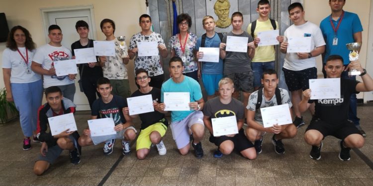 С призови места по роботика