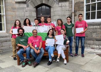 5 медала по лингвистика