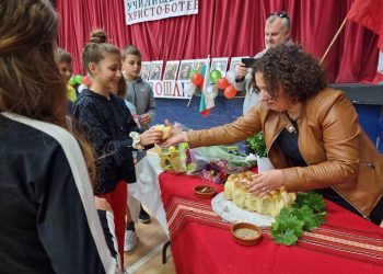 Школо’ „Христо Ботев“ отваря врати в Туламор