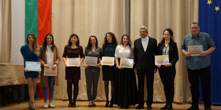 Отличия за учени