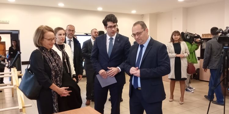 Център за бъдещи Нобелови лауреати