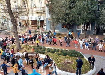 Принадената стойност е в резултатите