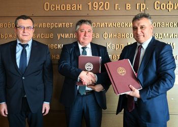 Как се градят университетски мрежи