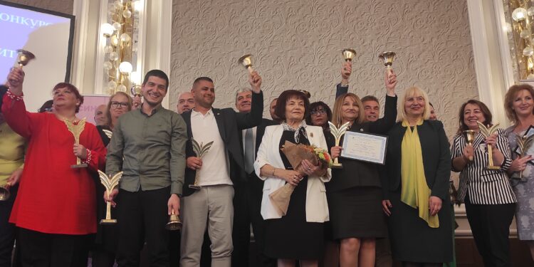 Рекорден брой номинирани в конкурса „Учител на годината“