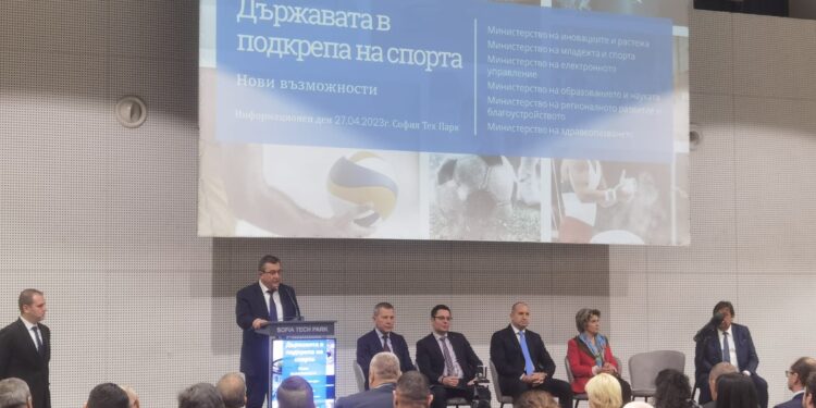 Учението и спортът могат да се допълват