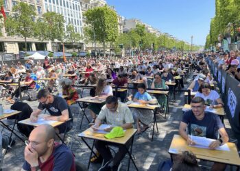 Класна стая на „Шан-з-Елизе“