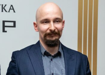 Гледка  през прозореца