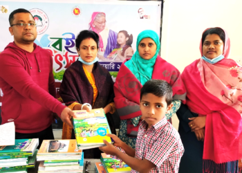 Децата в Бангладеш мечтаят да станат учители