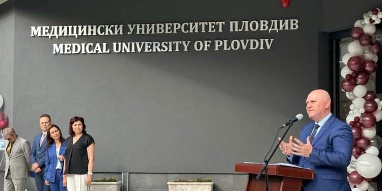 МУ – Пловдив,  откри учебен корпус  за 1200 студенти
