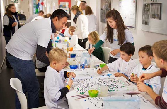 „Наука на сцената“  с девето издание