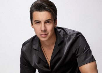 По Коледа стават чудеса. С Radio FM+