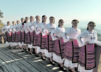 Децата на Белоградчик танцуват, пеят и творят