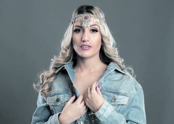 Розовият балон на DIA