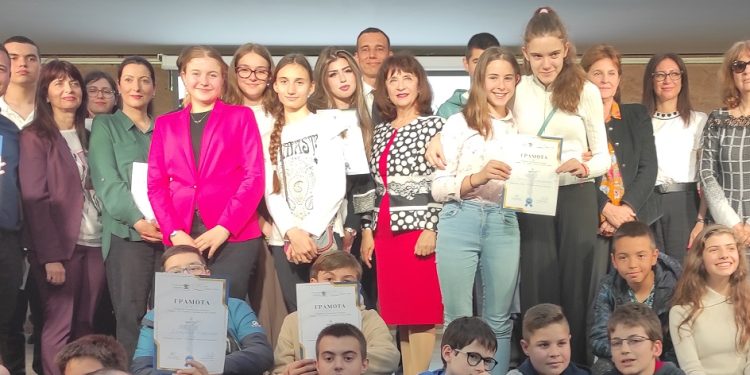 Отличиха победителите в конкурса „София – 145 години столица на България“