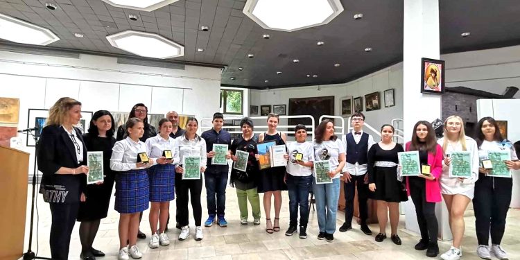 Наследници на Ботев