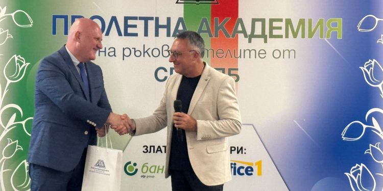 Министър Галин Цоков пред над 500 училищни директори: Заедно можем отново да направим българската образователна система сред най-добрите в Европа