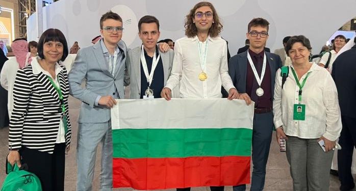 4 медала и второ място от Международната олимпиада по химия