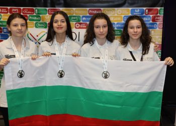 Три отличия от олимпиадата по информатика за момичета