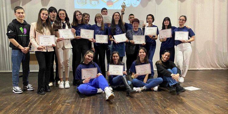 130 години любознание