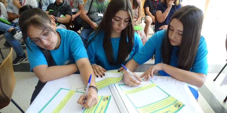 Подкрепят 100 иновативни проекта