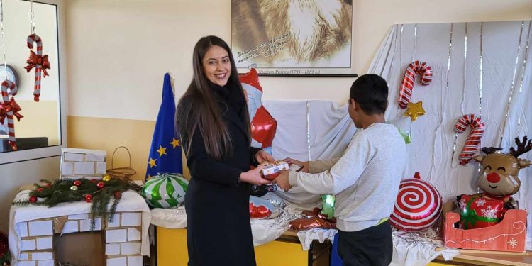 Изкуството лекува: РЦПППО в Добрич предлага две нови терапии