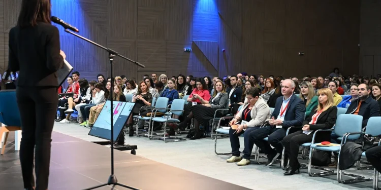 EduBurgas събра над 500 участници край морето