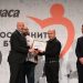 Учителят, който иска да помага на хората