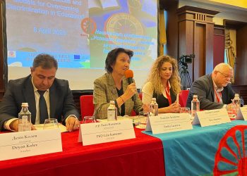 Заместник-министърът на образованието и науката д-р Емилия Лазарова пожела кураж на млади учители и образователни медиатори в тяхната мисия за интеграцията на децата от уязвими групи