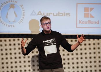 Не плашете децата със зъболекари