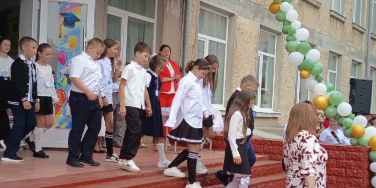 Тараклийският район посрещна 267 първокласници