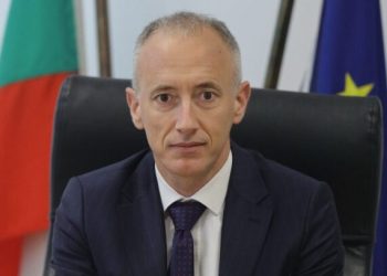 Приветствие на министър Красимир Вълчев по случай Деня на народните будители