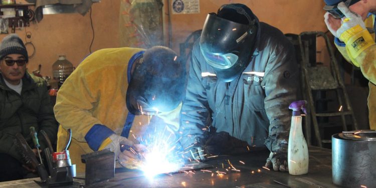 Вече 100 години Професионалната техническа гимназия във Враца подготвя кадри за българската икономика